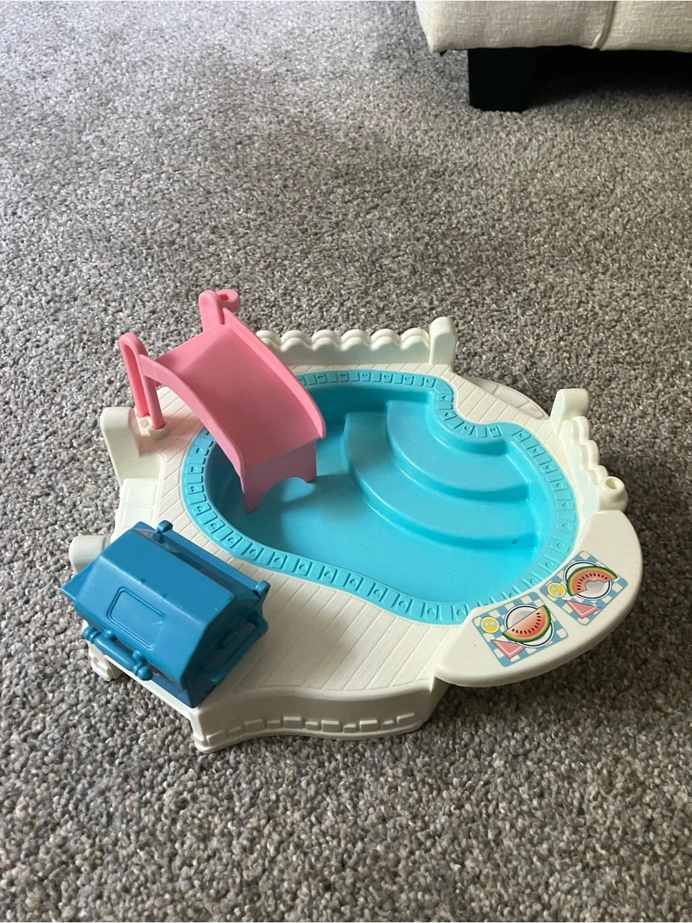 1995 Fisher Price Dream Dollhouse Pool & Barbecue Set
